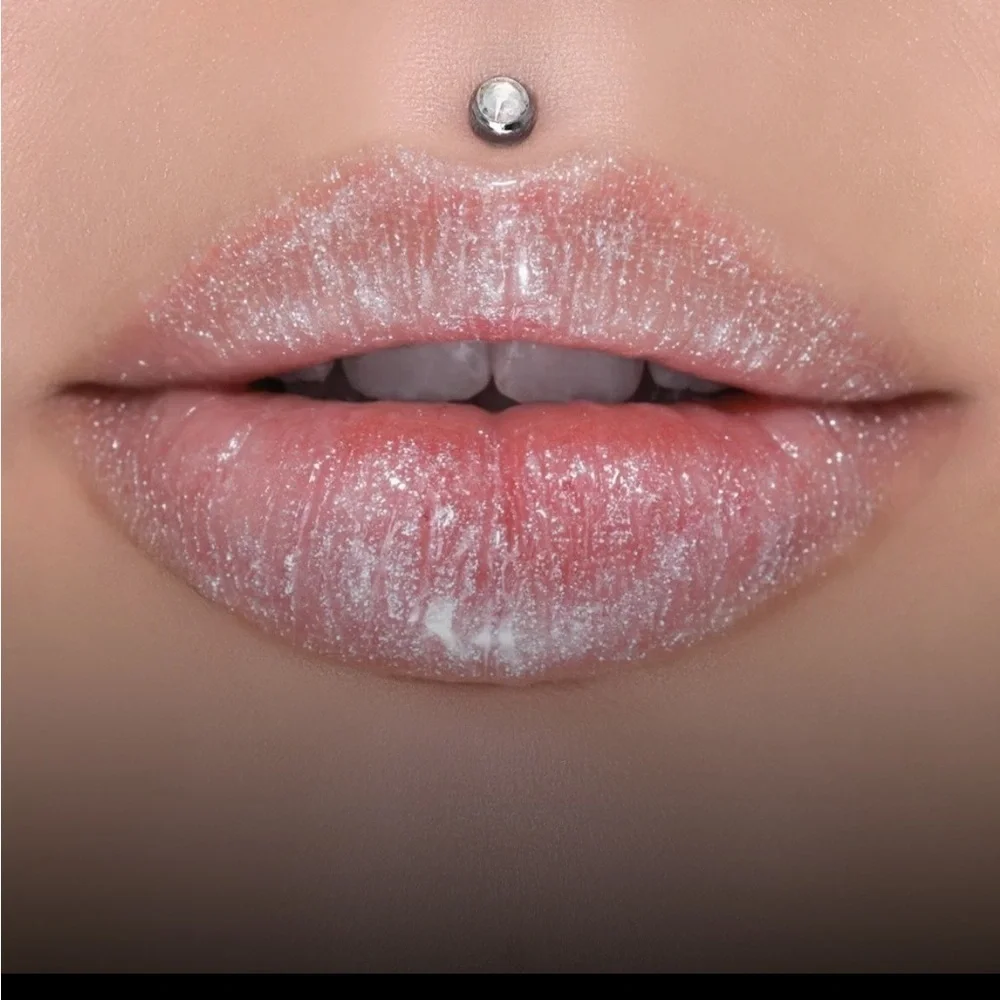 Jeffree Star The Gloss, in color Heaven’s Gate. New in box!